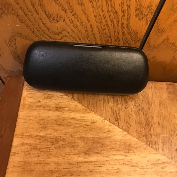 Moschino Glasses & Case - Picture 6 of 12